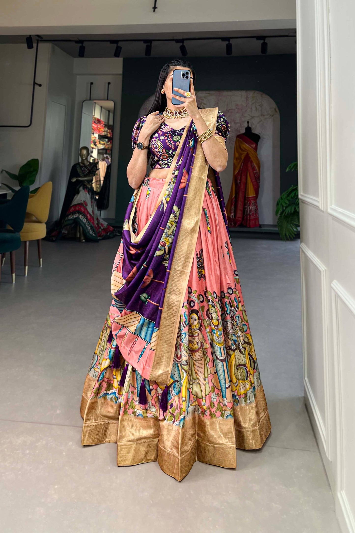 Pink Lehenga reflects charm and contemporary grace – made for cheerful gatherings and stylish daytime events. 