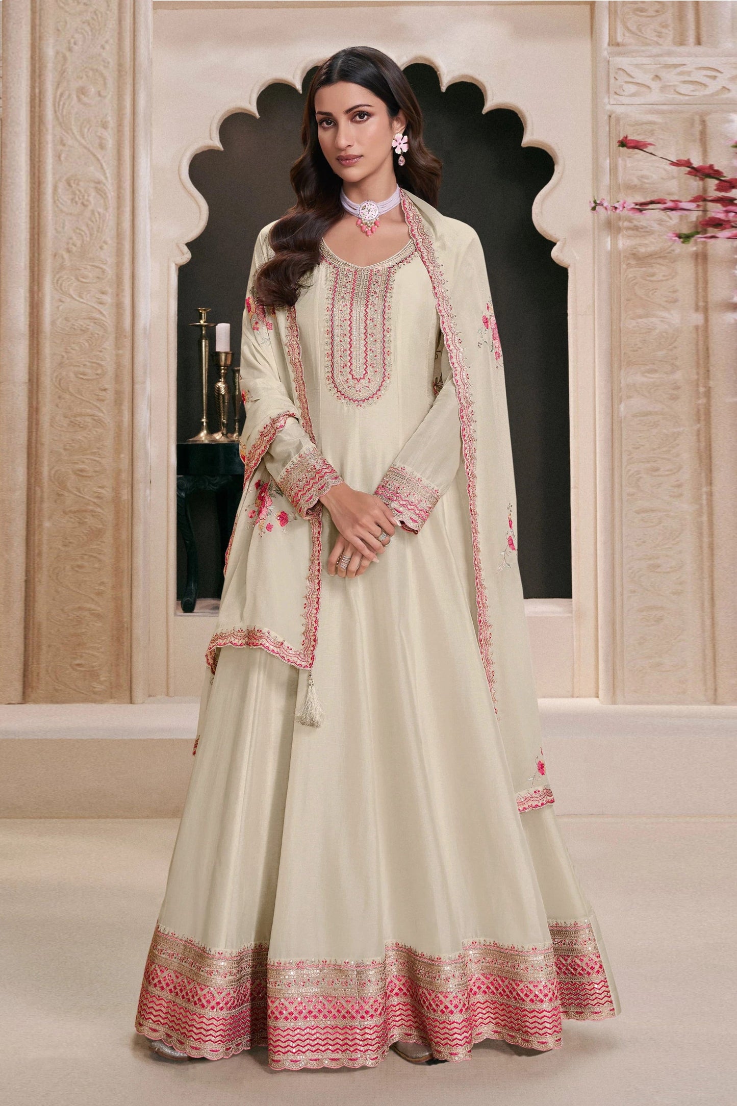 White Wedding Anarkali Gown Suits With Full Long Sleeve Dupatta