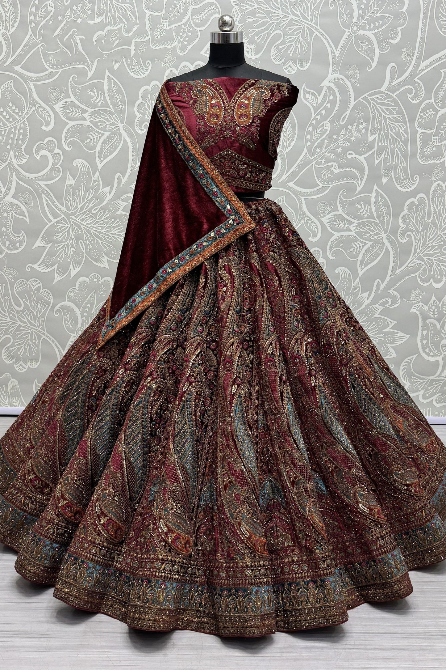 Indian Wedding Function Wear Designer Lehenga Choli With Net Dupatta