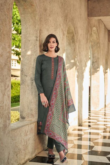 Cotton Wear – Elegant, breathable ethnic outfits for every celebration. 