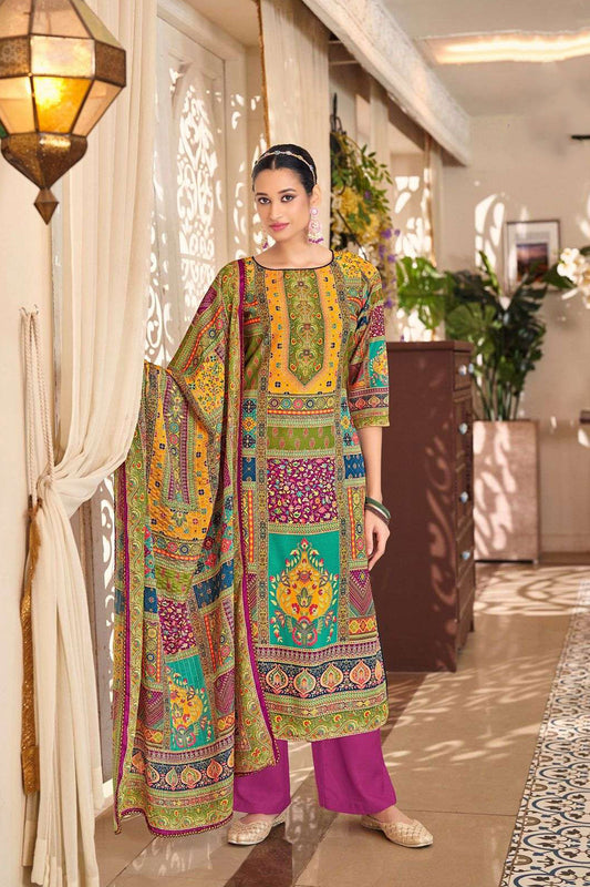 Pink colour cotton wear reflects softness and charm – perfect for graceful day functions. 