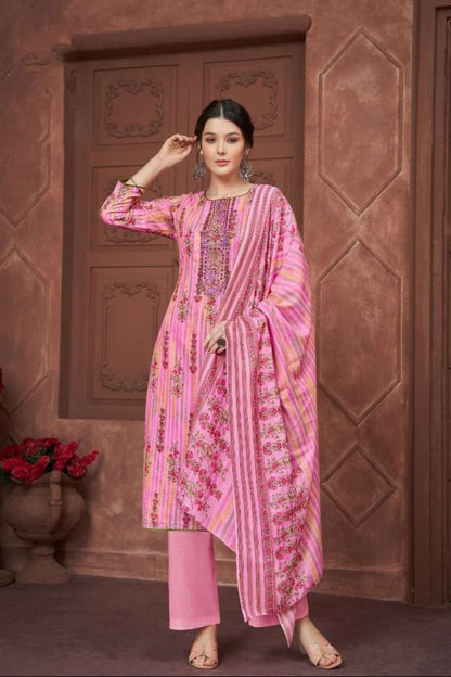 Pink colour cotton wear reflects softness and charm – perfect for graceful day functions. 