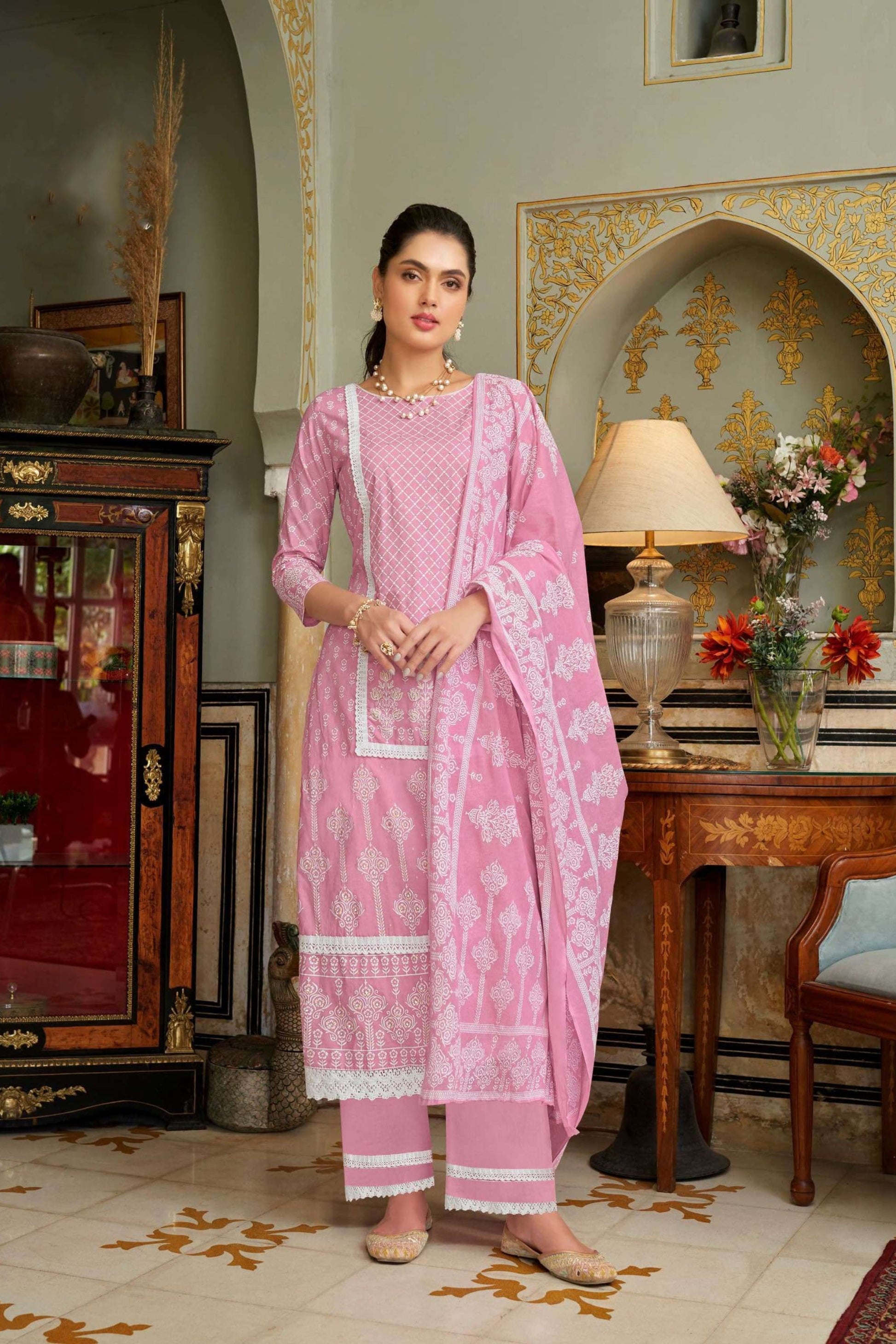 Pink colour cotton wear reflects softness and charm – perfect for graceful day functions. 