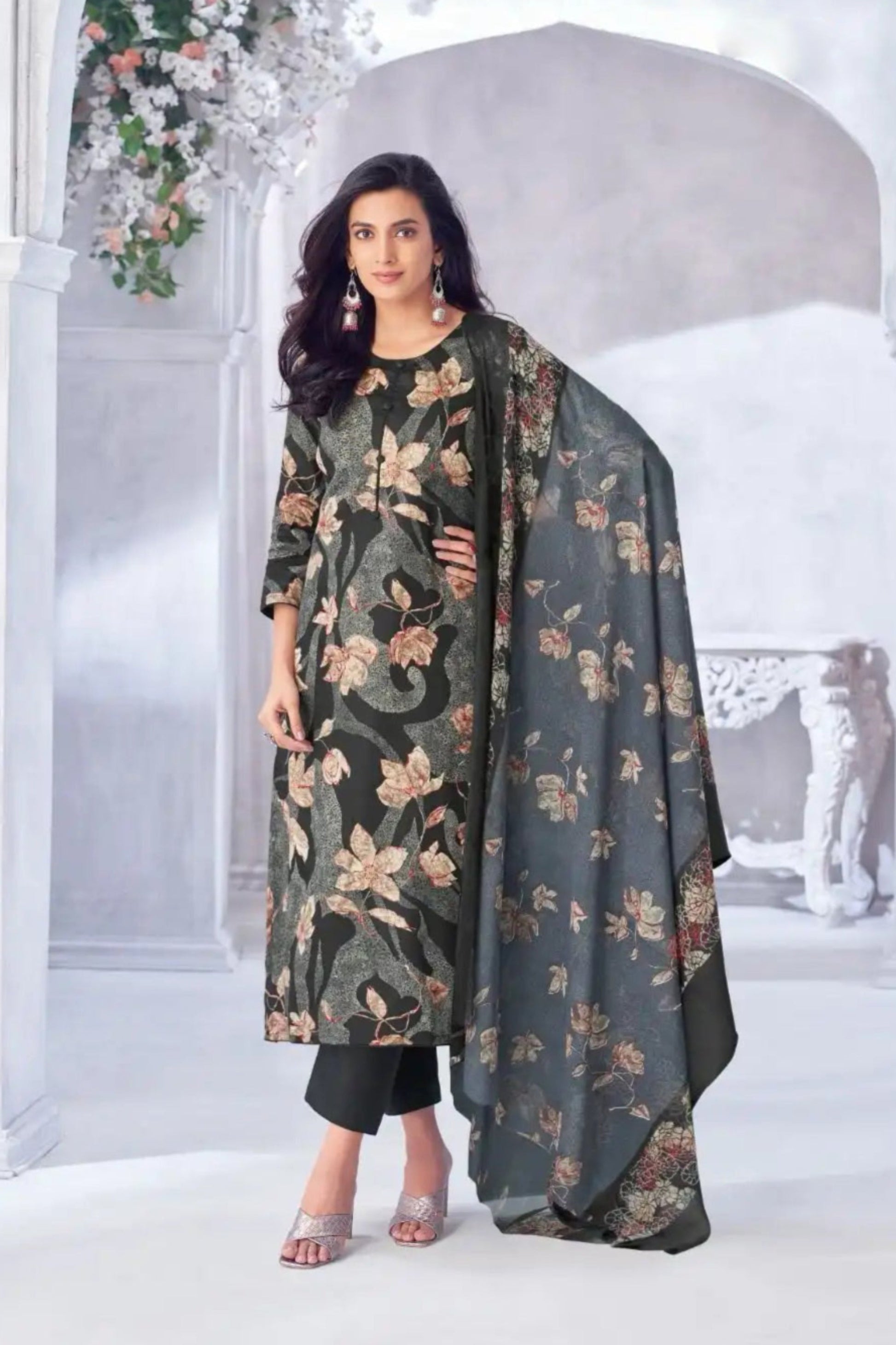 Black cotton outfit with a timeless and versatile appeal, perfect for everyday elegance, evening events, and festive gatherings. 