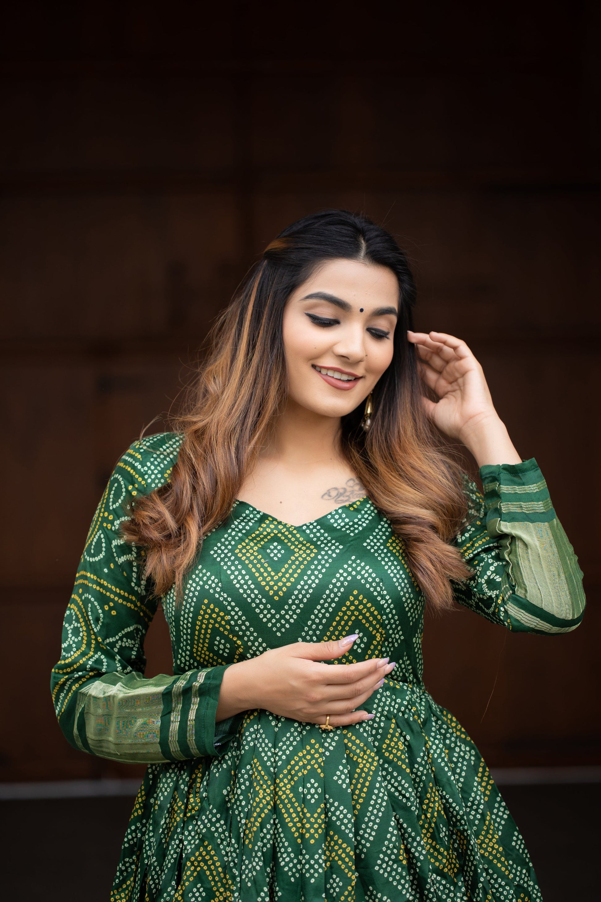 Traditional Indian Attire Women's Wear Green Anarkali Dresses Bandhej Suit