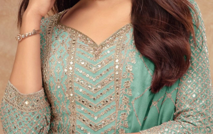 Traditional Designer Wedding Party Dress 