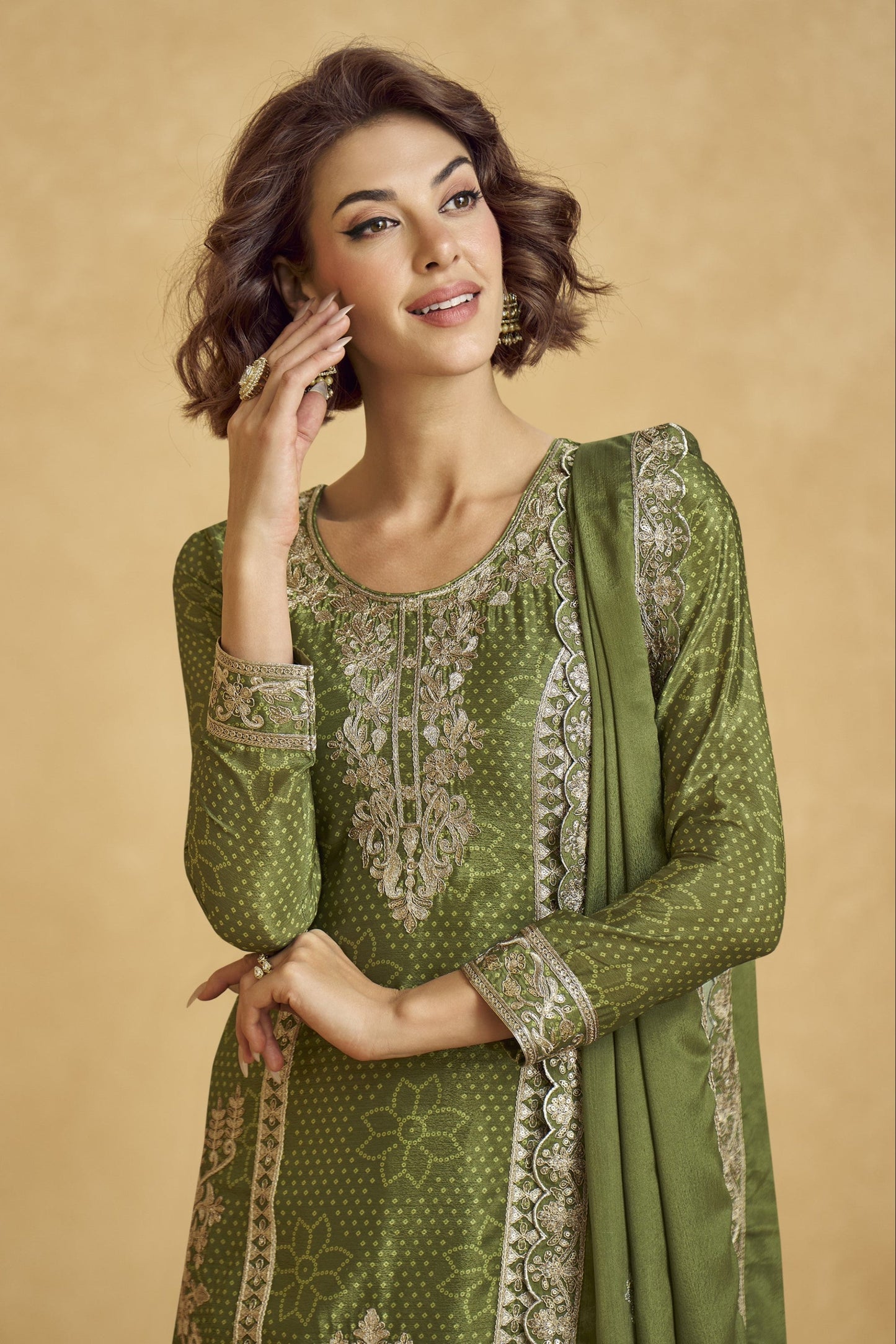 Embroidered Wedding Style Paalzzo Suit 