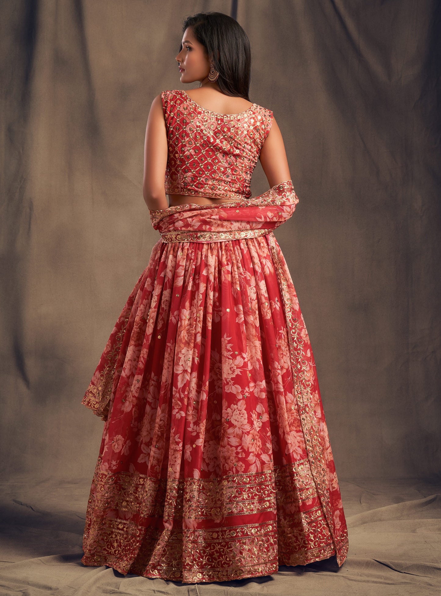 "Navratri lehengas shipped across the U.S." 