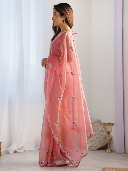 Saree – Graceful, airy styles for every festive moment. 