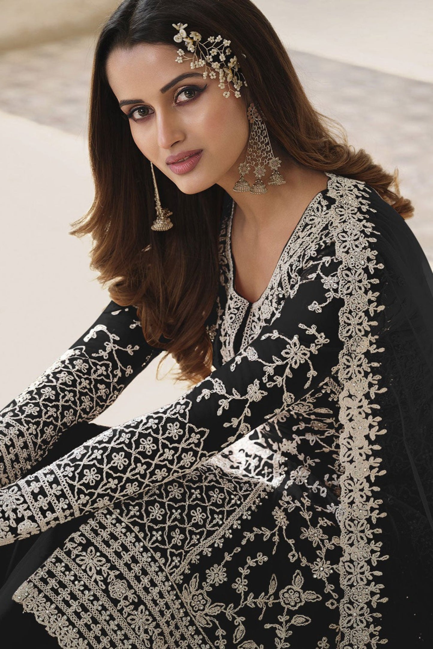 Heavy Embroidery Worked Ready to Wear Salwar Kameez Suit for Her 