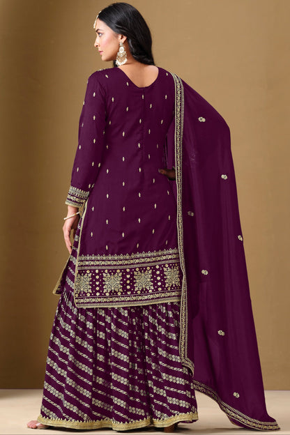 Purple salwar kameez looks royal and elegant. From light to dark purple. 
