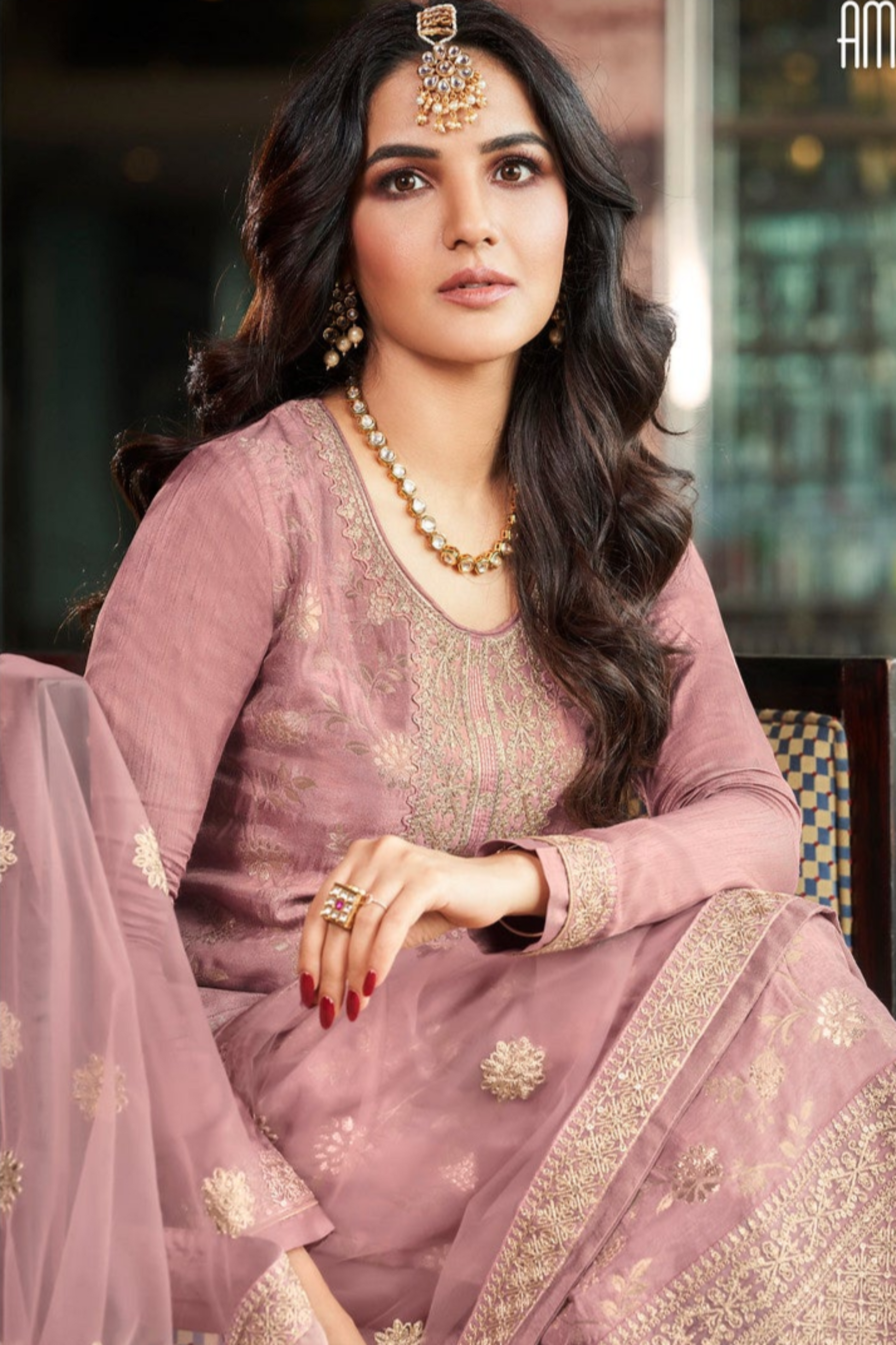 Celebrate cultural richness with finely detailed salwar kameez made to stand out. 