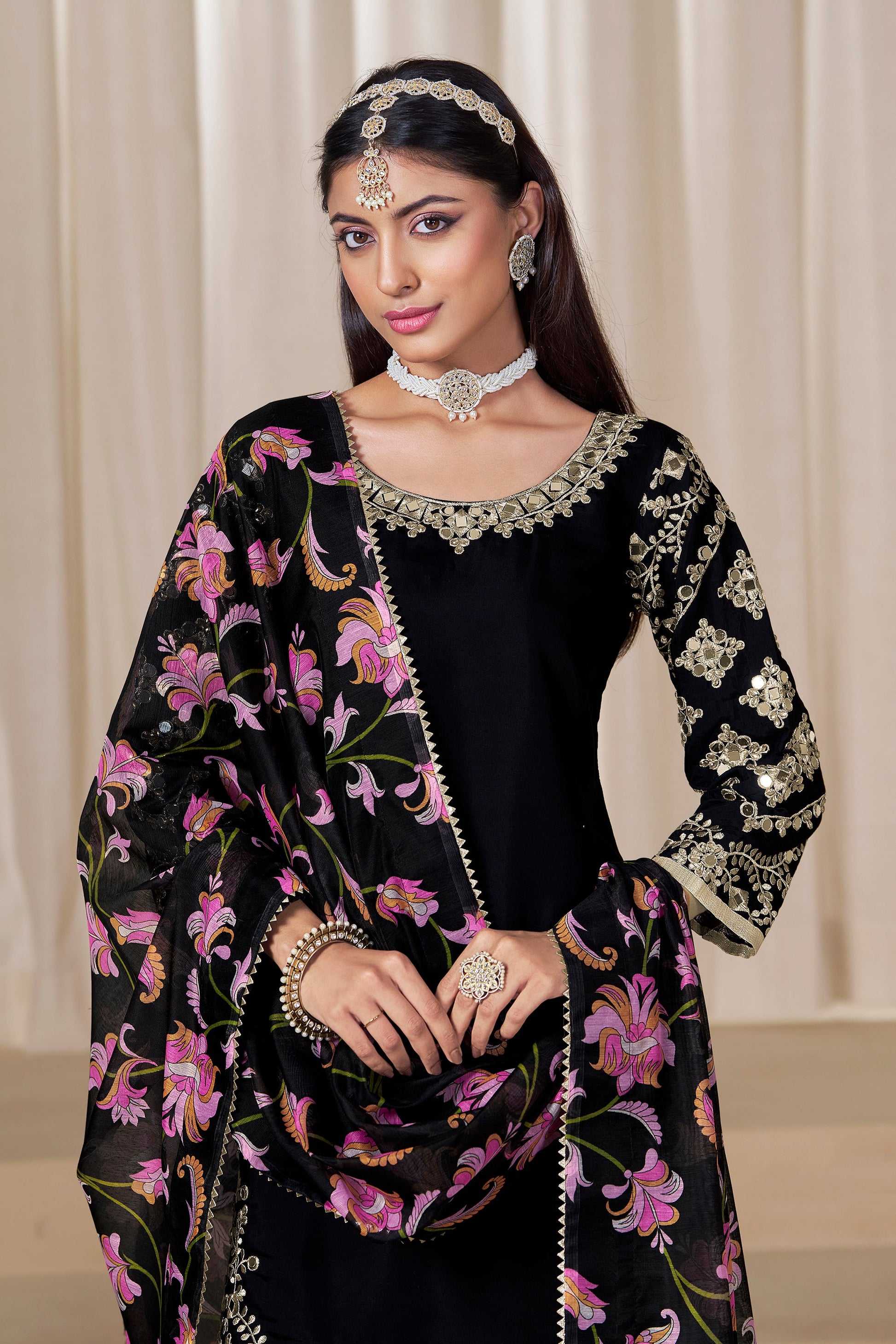 Black patiala suit salwar kameez front view