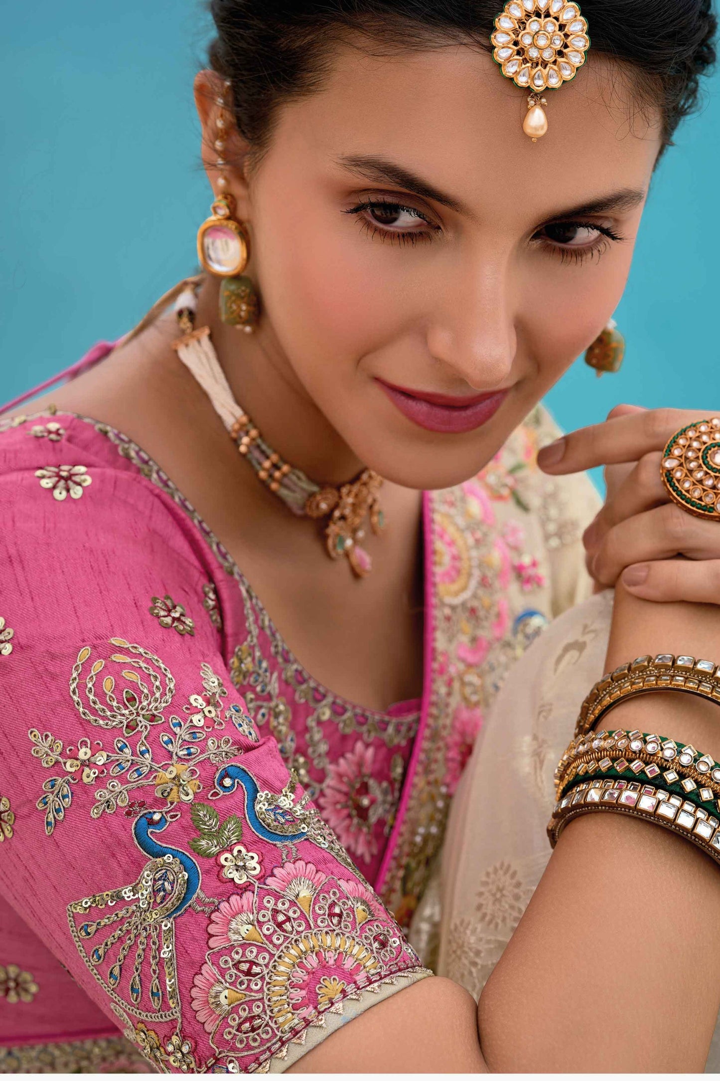Off White Saree stands for purity and class – ideal for serene and sacred events.