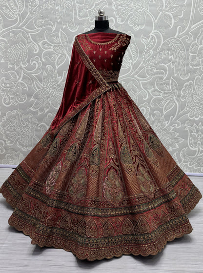 Saree – Stay cool, look festive—naturally. 