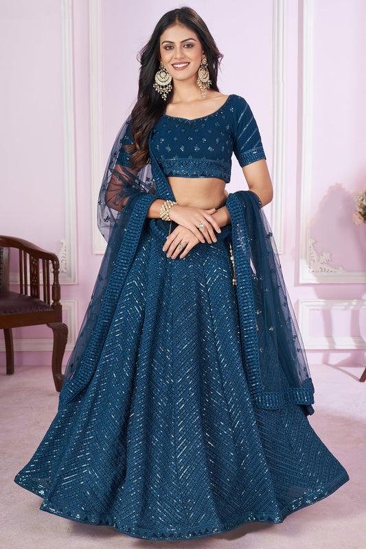 Crafted for queens—bridal lehengas that radiate opulence and charm. 