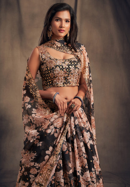 Celebrate traditions in the USA with our lehengas. 