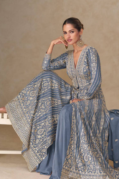 Plus size anarkali look with dupatta drape