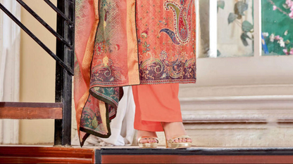 Box pallu dupatta with jacquard print and piping lace