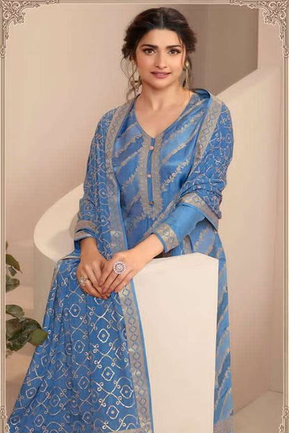 embroidered double zari dola jacquard detail close-up