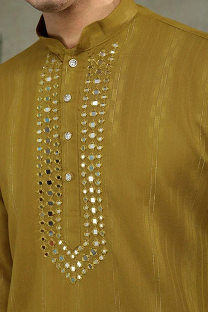men's online kurta set in viscose rayon fabric

