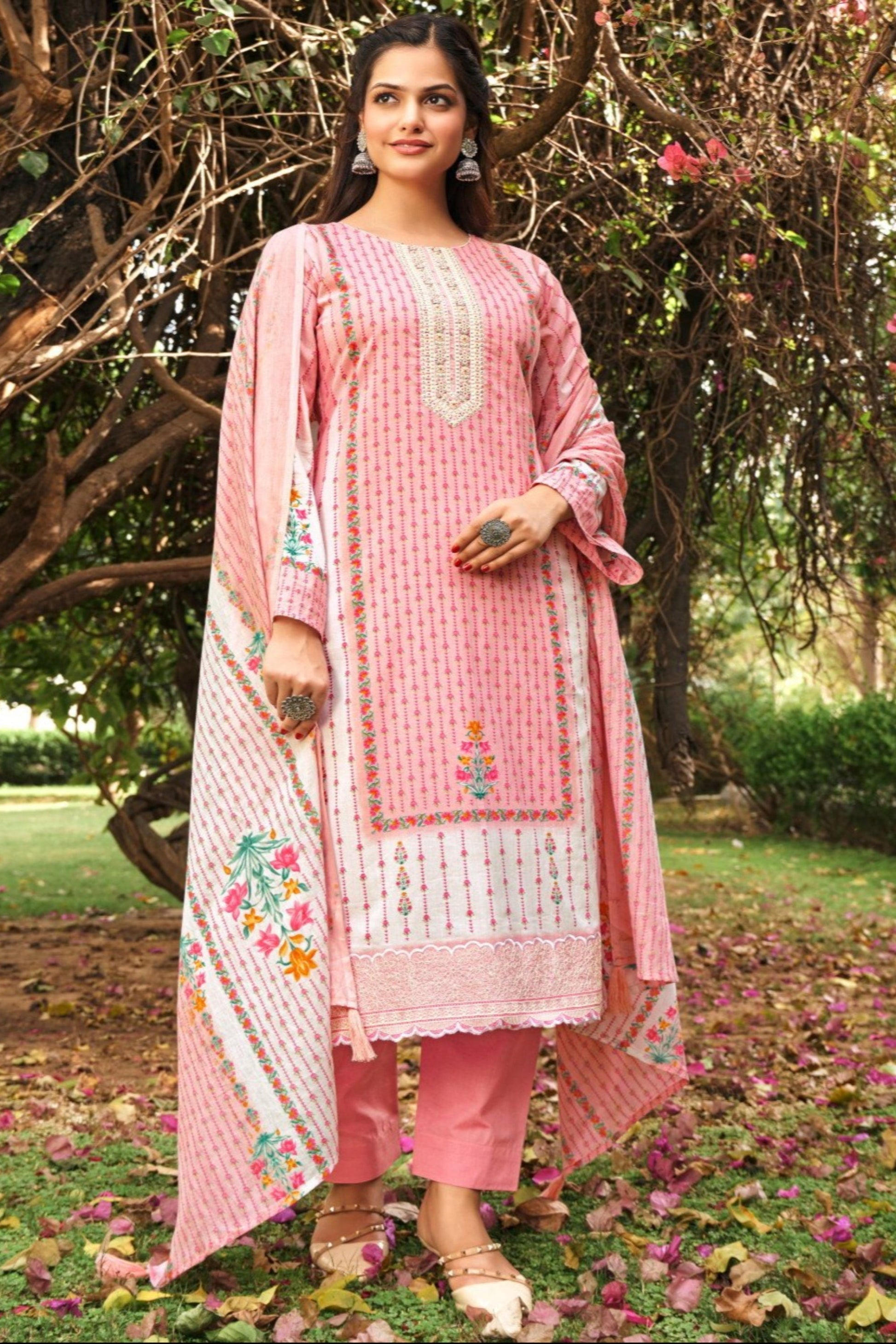 Pink colour cotton wear reflects softness and charm – perfect for graceful day functions. 