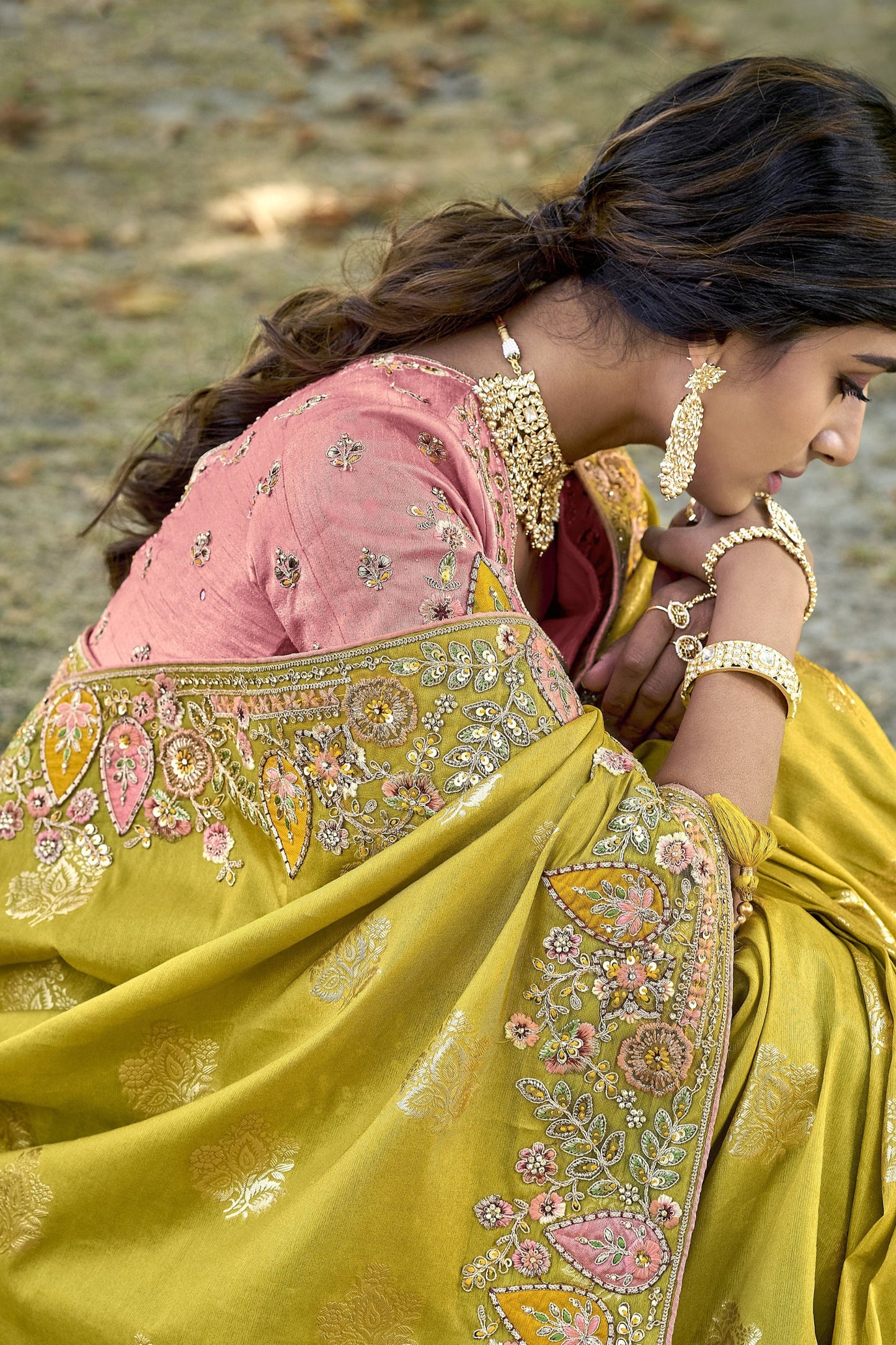 Yellow Saree brings sunshine and joy – ideal for Haldi, Eid, or summer events. 