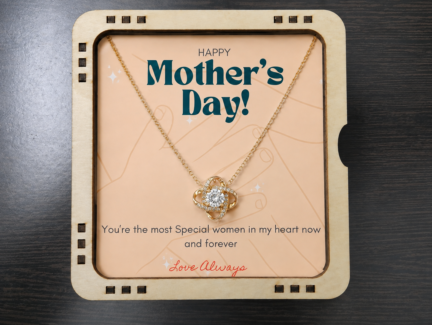 Pendant necklace gift for mother in elegant jewelry box