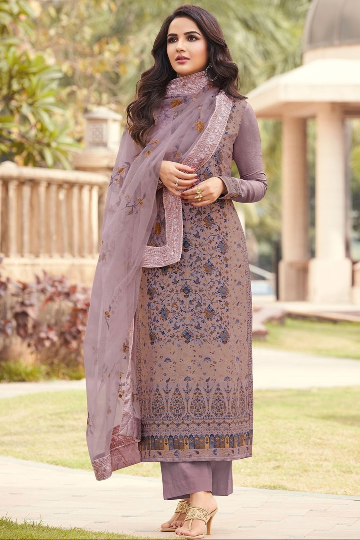 pakistani salwar kameez in purple color front view 
