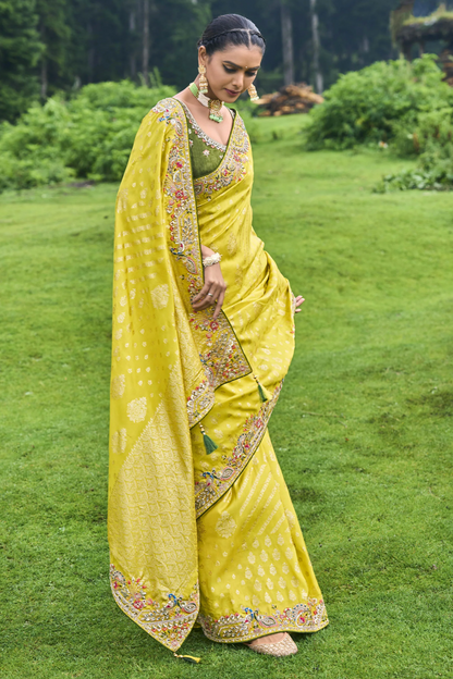 Yellow Saree brings sunshine and joy – ideal for Haldi, Eid, or summer events. 